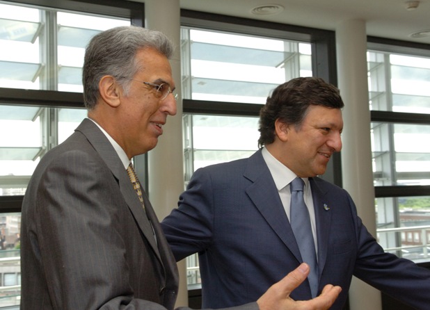 ¿Por qué tarda en pagar la Comisión?