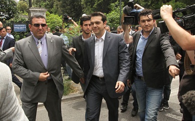 La revolución se apellida Tsipras, no Hollande