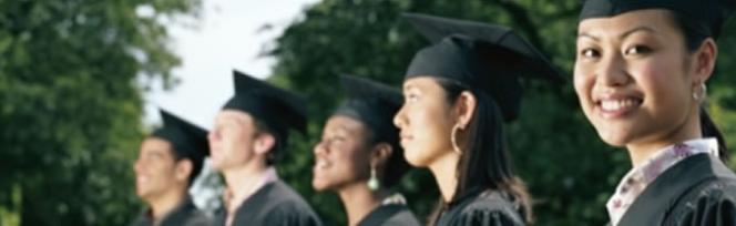 Universitarios graduados