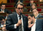 La Generalitat confirma que quiere recortar una paga a los funcionarios La Generalitat confirma que quiere recortar una paga a los funcionarios