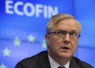 Rehn sugiere que dará más tiempo a los países para corregir el déficit Rehn sugiere que dará más tiempo a los países para corregir el déficit