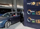 La gasolina vuelve a rozar los 1,5 euros y el gasóleo retorna al nivel más alto desde octubre La gasolina vuelve a rozar los 1,5 euros y el gasóleo retorna al nivel más alto desde octubre