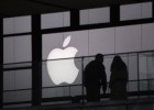 Apple ficha al jefe de tecnología de Adobe, un 'enemigo' para Jobs Apple ficha al jefe de tecnología de Adobe, un 'enemigo' para Jobs