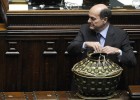 Bersani dimite como secretario general del Partido Demócrata Bersani dimite como secretario general del Partido Demócrata