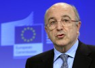 Bruselas acusa a fabricantes de chips para tarjetas de pactar subidas de precios Bruselas acusa a fabricantes de chips para tarjetas de pactar subidas de precios