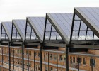 El petróleo cede al empuje de
las renovables El petróleo cede al empuje de
las renovables
