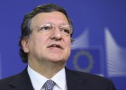 Barroso defiende a Merkel de las críticas a la política de austeridad Barroso defiende a Merkel de las críticas a la política de austeridad