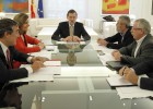 Rajoy condiciona todo pacto a respetar las reformas y el ajuste fiscal Rajoy condiciona todo pacto a respetar las reformas y el ajuste fiscal