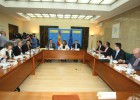 Objetivo: poner el gasto en pensiones bajo control cuanto antes Objetivo: poner el gasto en pensiones bajo control cuanto antes
