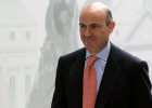 La integración de reguladores ahorrará cuatro millones en sueldos de altos cargos La integración de reguladores ahorrará cuatro millones en sueldos de altos cargos