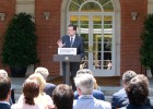 Rajoy pide a la banca que dé crédito y a los emprendedores que perseveren Rajoy pide a la banca que dé crédito y a los emprendedores que perseveren