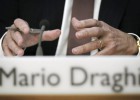 Draghi defiende el programa de compra de deuda soberana para salvar al euro Draghi defiende el programa de compra de deuda soberana para salvar al euro