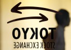 Japón toma la delantera a China y pone en vilo a las Bolsas Japón toma la delantera a China y pone en vilo a las Bolsas