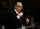 Montoro pide disculpas a la Casa Real por el error en las fincas de la infanta Cristina Montoro pide disculpas a la Casa Real por el error en las fincas de la infanta Cristina