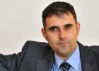 Un abogado crea un despacho que ofrece pagar las ‘tasas Gallardón’ Un abogado crea un despacho que ofrece pagar las ‘tasas Gallardón’