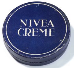 Nivea, una crema curtida al sol y en mil batallas