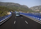 La UE pide que se investigue el coste de las autovías en España La UE pide que se investigue el coste de las autovías en España