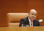 De Guindos exhibirá en el Congreso el giro hacia la estabilización económica De Guindos exhibirá en el Congreso el giro hacia la estabilización económica