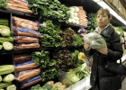 El consumo de los hogares cayó en 2012 pero subió en educación y sanidad El consumo de los hogares cayó en 2012 pero subió en educación y sanidad