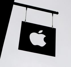 Apple cierra el portal para desarrolladores para evitar problemas de seguridad.