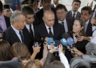 Interior: el maquinista está detenido porque hay Interior: el maquinista está detenido porque hay