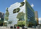 Dar la vuelta a un edificio como a un calcetín Dar la vuelta a un edificio como a un calcetín