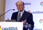 El presidente del BBVA ganó 1,7 millones en el primer semestre, un 10,8% menos El presidente del BBVA ganó 1,7 millones en el primer semestre, un 10,8% menos