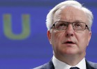 Rehn se suma al FMI y pide a España una bajada de sueldos Rehn se suma al FMI y pide a España una bajada de sueldos