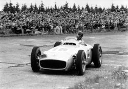 Mercedes-Benz, la estrella que creó el automóvil