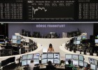 El Ibex despide agosto con una caída del 1,69% y pierde los 8.300 El Ibex despide agosto con una caída del 1,69% y pierde los 8.300