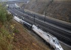 El juez rechaza imputar a Renfe por el accidente de Santiago de Compostela El juez rechaza imputar a Renfe por el accidente de Santiago de Compostela