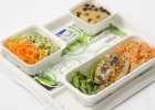 ¿Pollo o pasta? Comer bien en clase turista ¿Pollo o pasta? Comer bien en clase turista