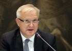Rehn alaba el rescate bancario en España Rehn alaba el rescate bancario en España