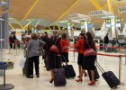 Iberia y los sindicatos se dan un año de tregua para seguir negociando Iberia y los sindicatos se dan un año de tregua para seguir negociando