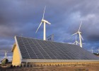 Malestar en el sector eléctrico por el retraso en las liquidaciones de la CNMC Malestar en el sector eléctrico por el retraso en las liquidaciones de la CNMC
