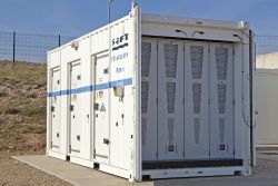 Contenedor de baterías de litio que Saft ha instalado en la planta de Endesa en Gran Canaria.