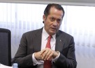 Banesco promete empleo y crédito en su puja por Novagalicia Banesco promete empleo y crédito en su puja por Novagalicia
