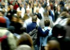 La crisis dispara la emigración: 260.000 personas salen de España La crisis dispara la emigración: 260.000 personas salen de España