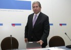 Cepsa vende un 5% de CLH al grupo inversor Ardian Cepsa vende un 5% de CLH al grupo inversor Ardian