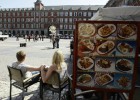 Madrid rechaza implantar una tasa al turismo por el desplome de visitantes Madrid rechaza implantar una tasa al turismo por el desplome de visitantes