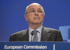 Bruselas asume la investigación de la compra de E-Plus por Telefónica Bruselas asume la investigación de la compra de E-Plus por Telefónica