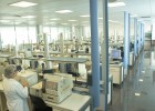 Almirall emitirá 375 millones en bonos Almirall emitirá 375 millones en bonos