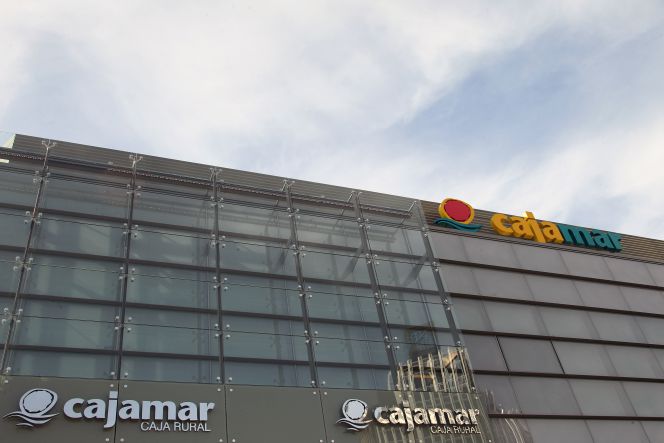 Guindos quiere ahora que las cooperativas inicien su reforma