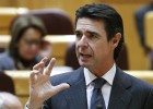 Soria desvela que el petróleo canario recortará un 10% las importaciones Soria desvela que el petróleo canario recortará un 10% las importaciones