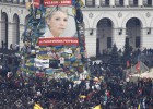 El Parlamento de Ucrania destituye a Yanukóvich y convoca elecciones El Parlamento de Ucrania destituye a Yanukóvich y convoca elecciones