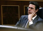 Los consumidores y otros agentes del sector eléctrico piden claridad al Gobierno Los consumidores y otros agentes del sector eléctrico piden claridad al Gobierno