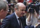 Guindos dice que el déficit público quedó Guindos dice que el déficit público quedó