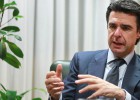 Industria tira la toalla y renuncia a aplicar los precios eléctricos por horas Industria tira la toalla y renuncia a aplicar los precios eléctricos por horas