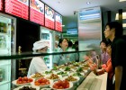 El dueño de la Fórmula 1 compra comida rápida china El dueño de la Fórmula 1 compra comida rápida china