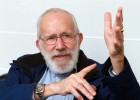 “Las verdades científicas cambian con el tiempo” “Las verdades científicas cambian con el tiempo”